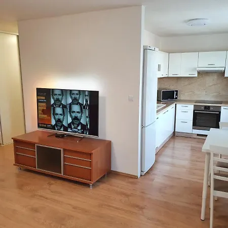 Apartment Luxury In Beautiful Small Town Novy Jicin