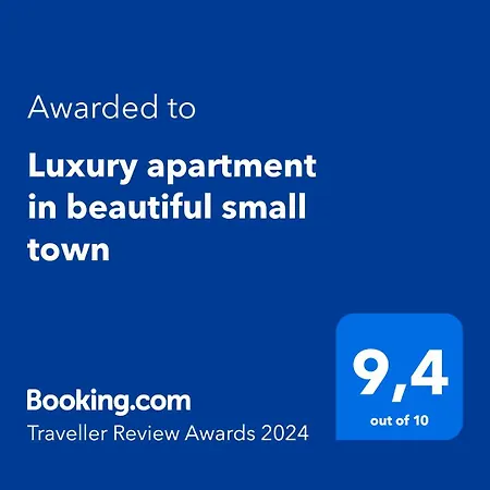Luxury In Beautiful Small Town *